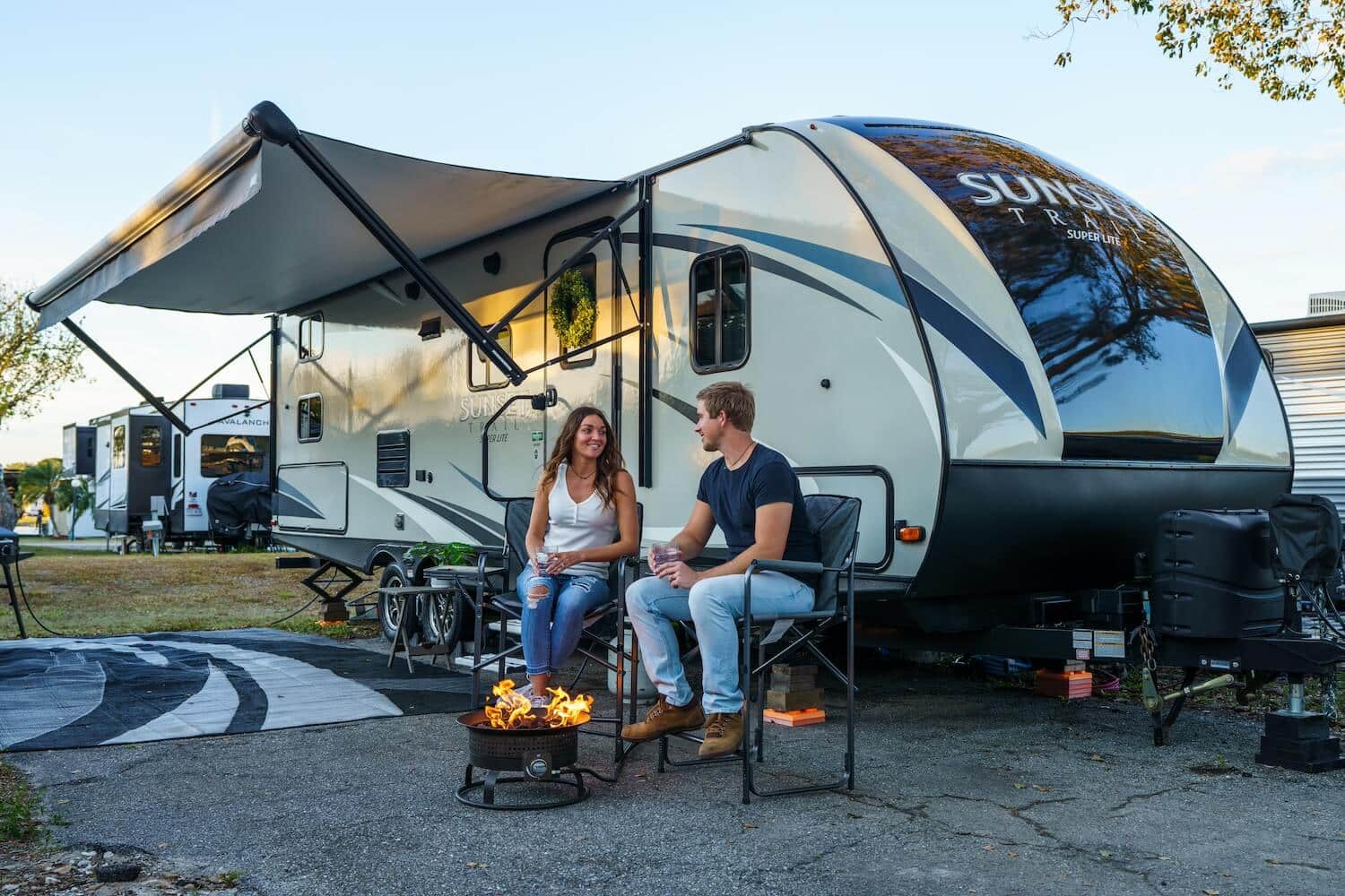 Crossroads_RV_lifestyle_featured image