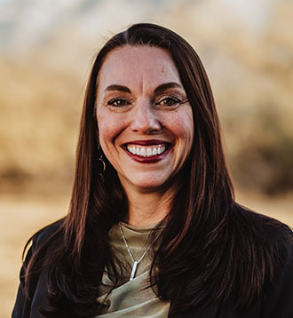 Portrait of Jen Hullett