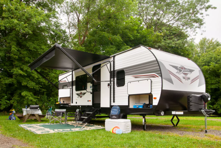 SHASTA RV_CAMP