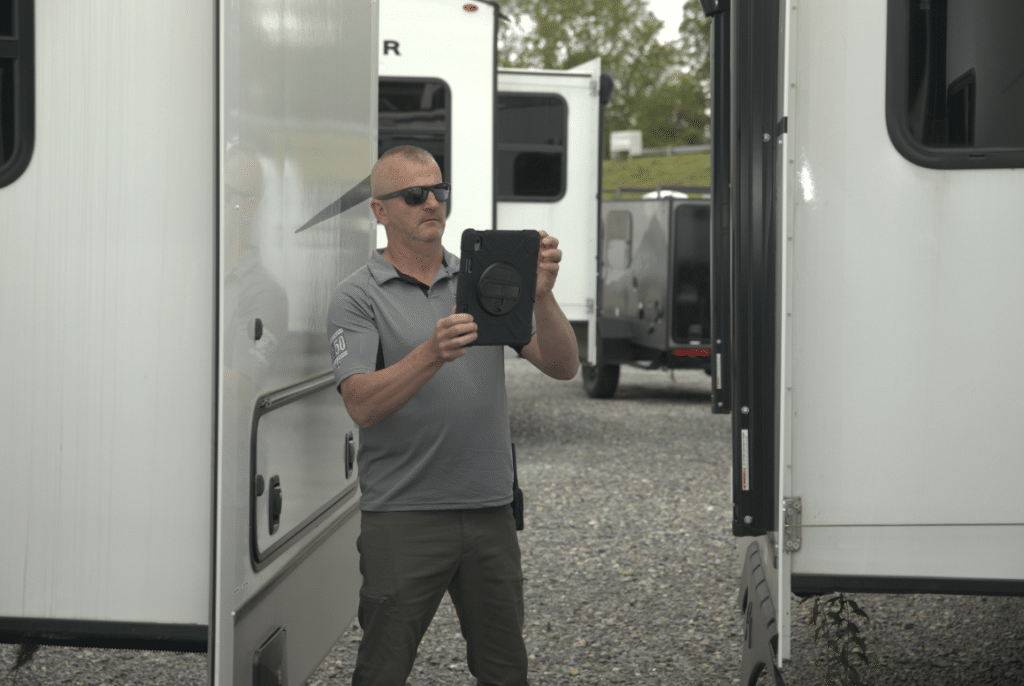 Sales person filming unit