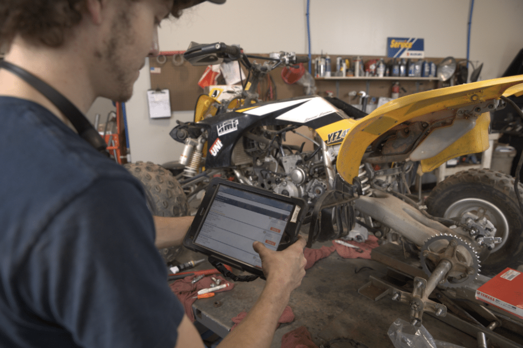 Tech using mobile app